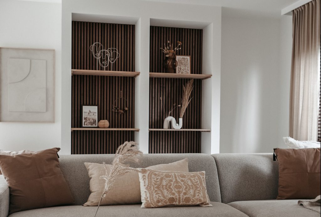 Akupanel-charisahome-walnut-living-room-janpandi-style