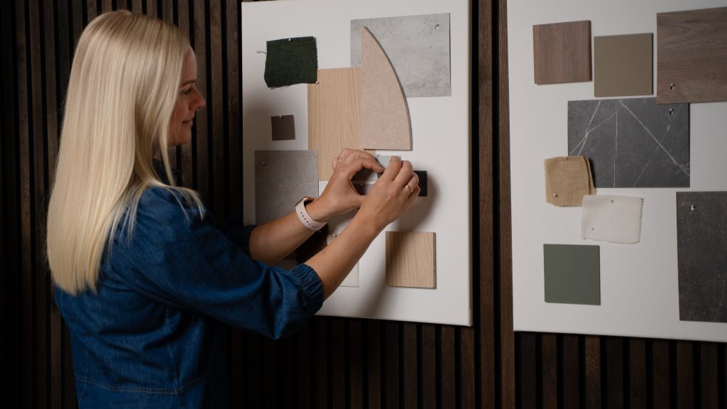 Featured image for the post: 4 måter å forvandle rommet ditt med Akupaneler