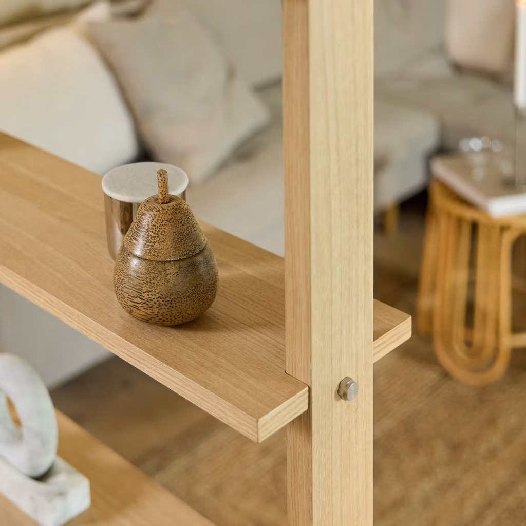 Bilde 1 av 10 i EMBRACE | Lova Wood Shelf galleri