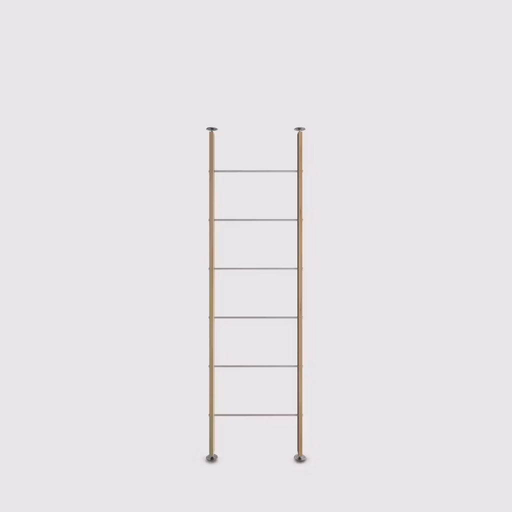 Bilde 1 av 8 i EMBRACE | BM2 galleri